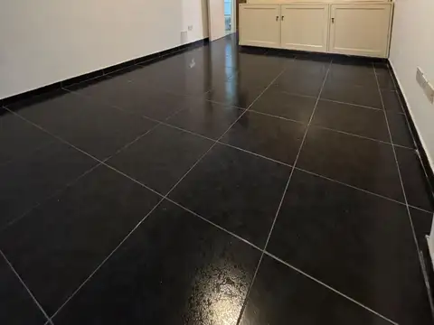 Peña 3100, Piso 1