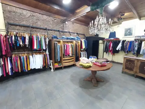 Local en Venta 30 años