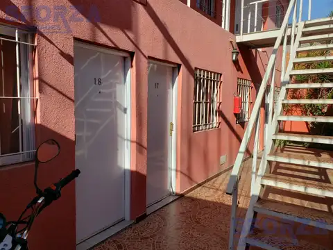 Depto Tipo Casa en Venta 15 años