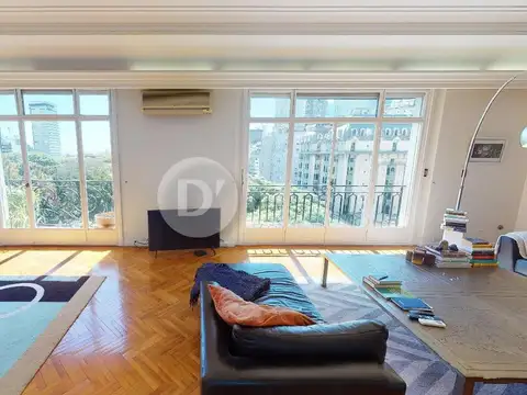 Departamento en Alquiler con 2 cocheras