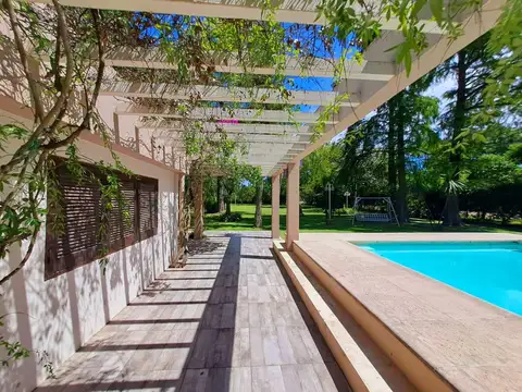 Casa en Venta en Roldan, USD 385.000