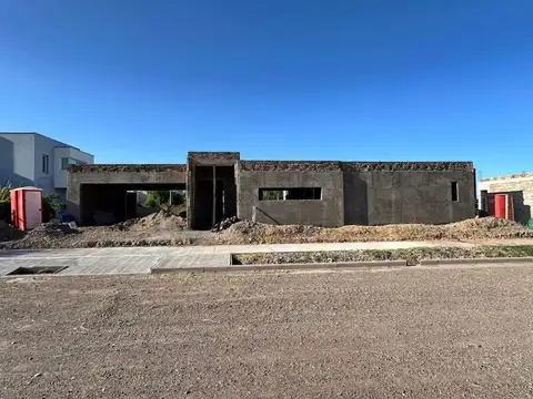 Casa en Venta en Lunlunta, Maipú