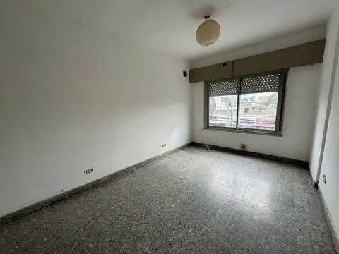 Depto Tipo Casa en Venta 61 años