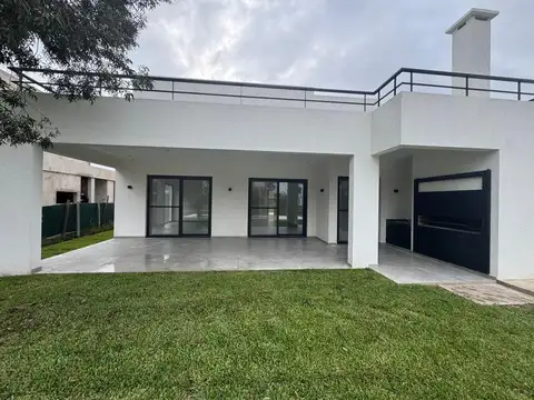 Laguna Grande, Villanueva, Italia 100