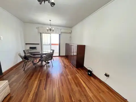 37 e/ 8 y 9
