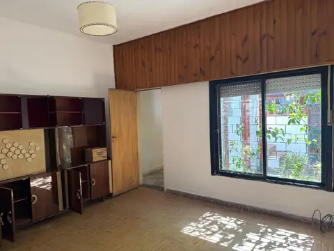 Depto Tipo Casa en Venta en Villa Bonich, USD 75.000