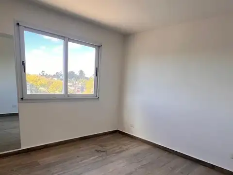 SE ALQUILA DEPARTAMENTO EN ITUZAIGO
