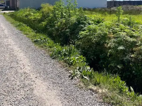Lote en venta en calle 3 y 500 Gonnet