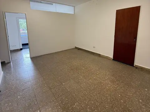 Oficina en Alquiler en Centro, $ 800.000