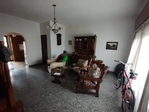 GRAL. VILLEGAS - (3F) 4900