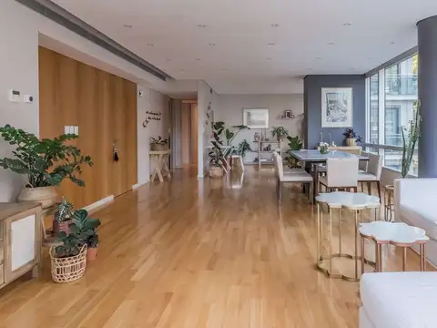 Departamento en Venta con 2 cocheras