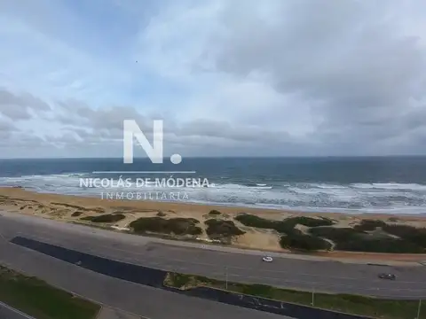 Apartamento  en Venta de 1 dormitorio Frente al Mar , Playa Brava , Punta del este