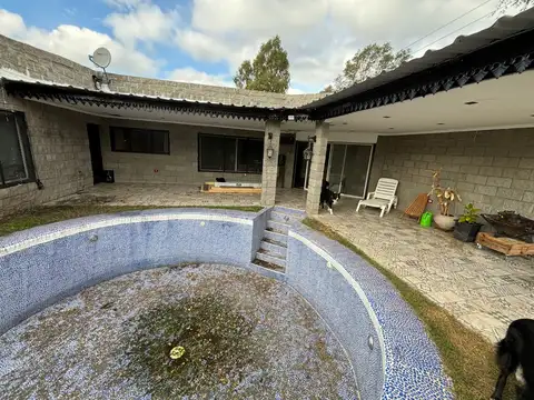 Casa 3 ambientes con 1 baño
