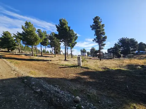 Terrenos y Lotes en Venta en Dina Huapi [Cod: 2983]