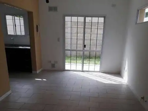 Departamento en Venta en Monte Grande, USD 99.000