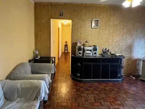Departamento 3 ambientes con 1 baño