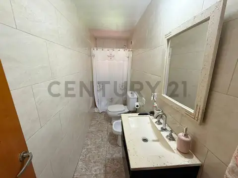 Vivienda Multifamiliar 6 AMBIENTES Ituzaingó Norte