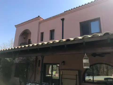 Casa en Alquiler Temporal en San Isidro Labrador, USD 2.500