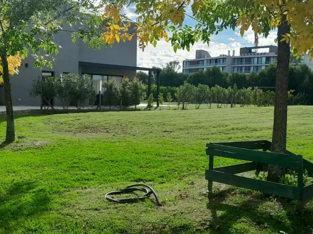 Barrio Las Araucarias 100