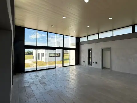 Casa en Venta en Santo Tome, USD 298.000