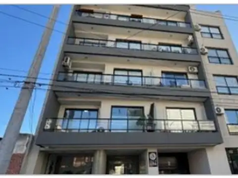 Excelente Depto mono amplio vta/sum/asador Arenales al 700