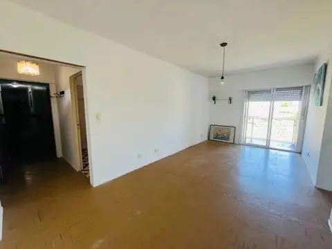 Venta departamento 4 ambientes con balcon Parque chacabuco
