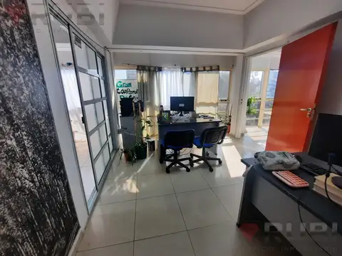 Oficina en Venta 40 años
