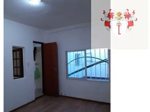 Escultor Santiago Parodii 5100 , Piso 0