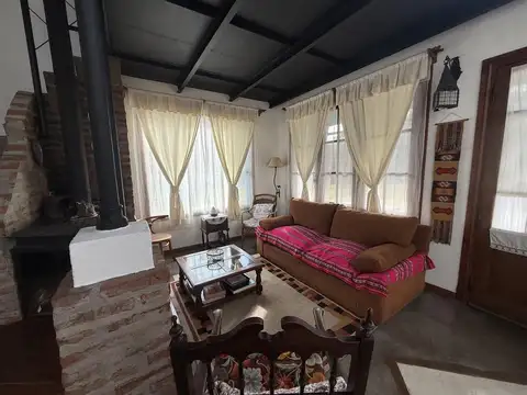 Casa 4 ambientes con 3 baños