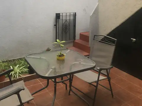 José León Suárez 2100, Piso PB