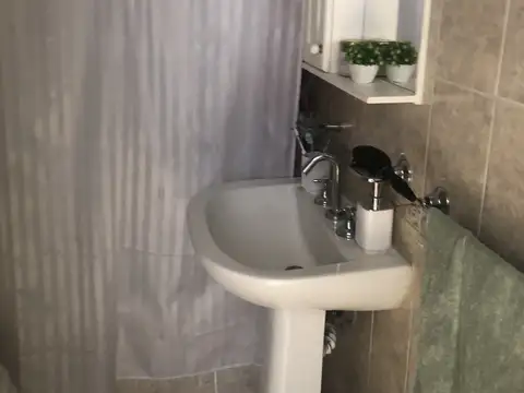 Depto Tipo Casa en Venta en Mataderos, USD 170.000