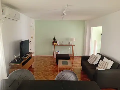 VENTA Hermoso departamento de 3 ambientes reciclado a nuevo en Belgrano