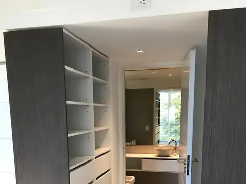 Departamento en Venta con 2 cocheras