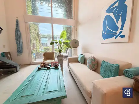 Ayres Loft - Los Crisantemos  al 400