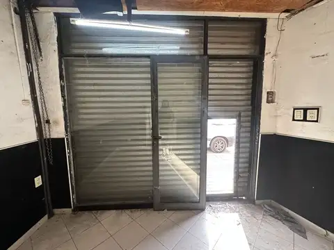 Av. Eva Duarte de Peron 1100