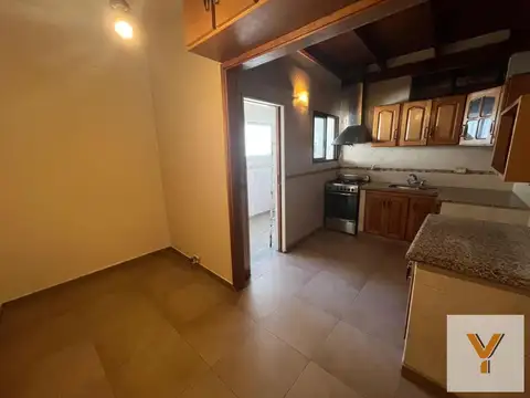 Depto Tipo Casa en Venta de 3 ambientes