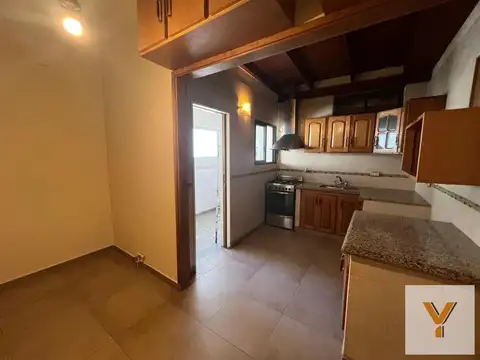Depto Tipo Casa en Venta en La Plata, USD 78.000