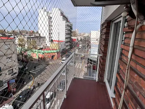 DEPARTAMENTO 2 AMBIENTES CON BALCON