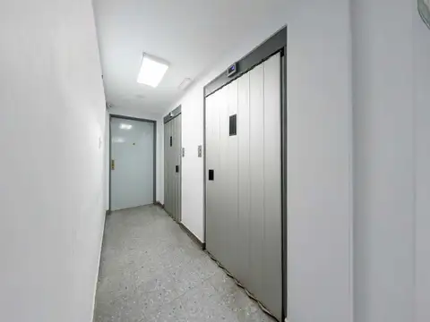 Oficina en Venta en Monserrat, USD 109.000