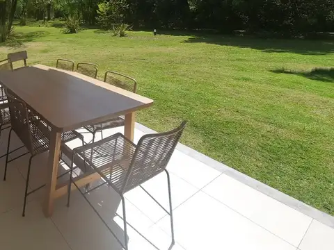 Departamento en Alquiler Temporal de 4 ambientes