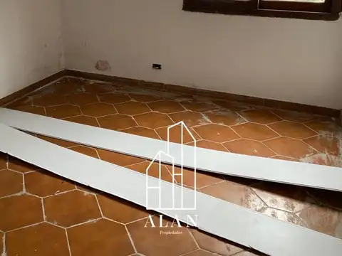 Local en Alquiler Temporal en Faro, USD 5.000