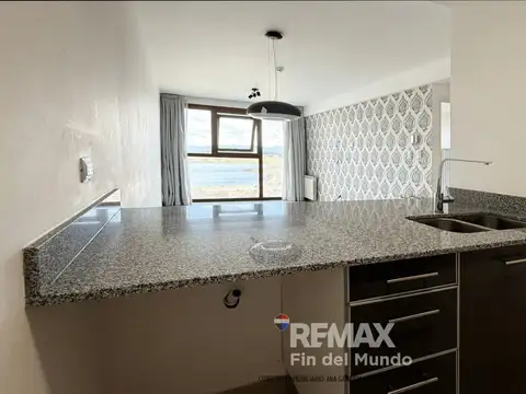 Departamento en Alquiler con 1 cocheras