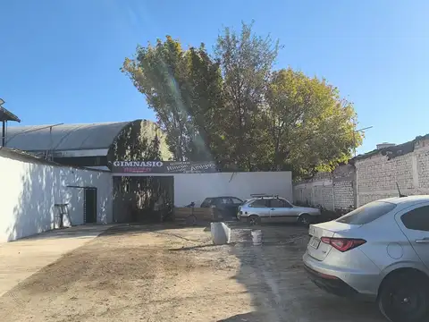 Remax Vende lote Mathus Hoyos metros rotonda avion