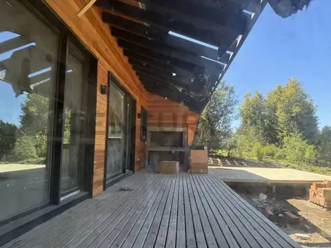 VENTA CASA SAN MARTIN DE LOS ANDES . CHAPELCO GOLF