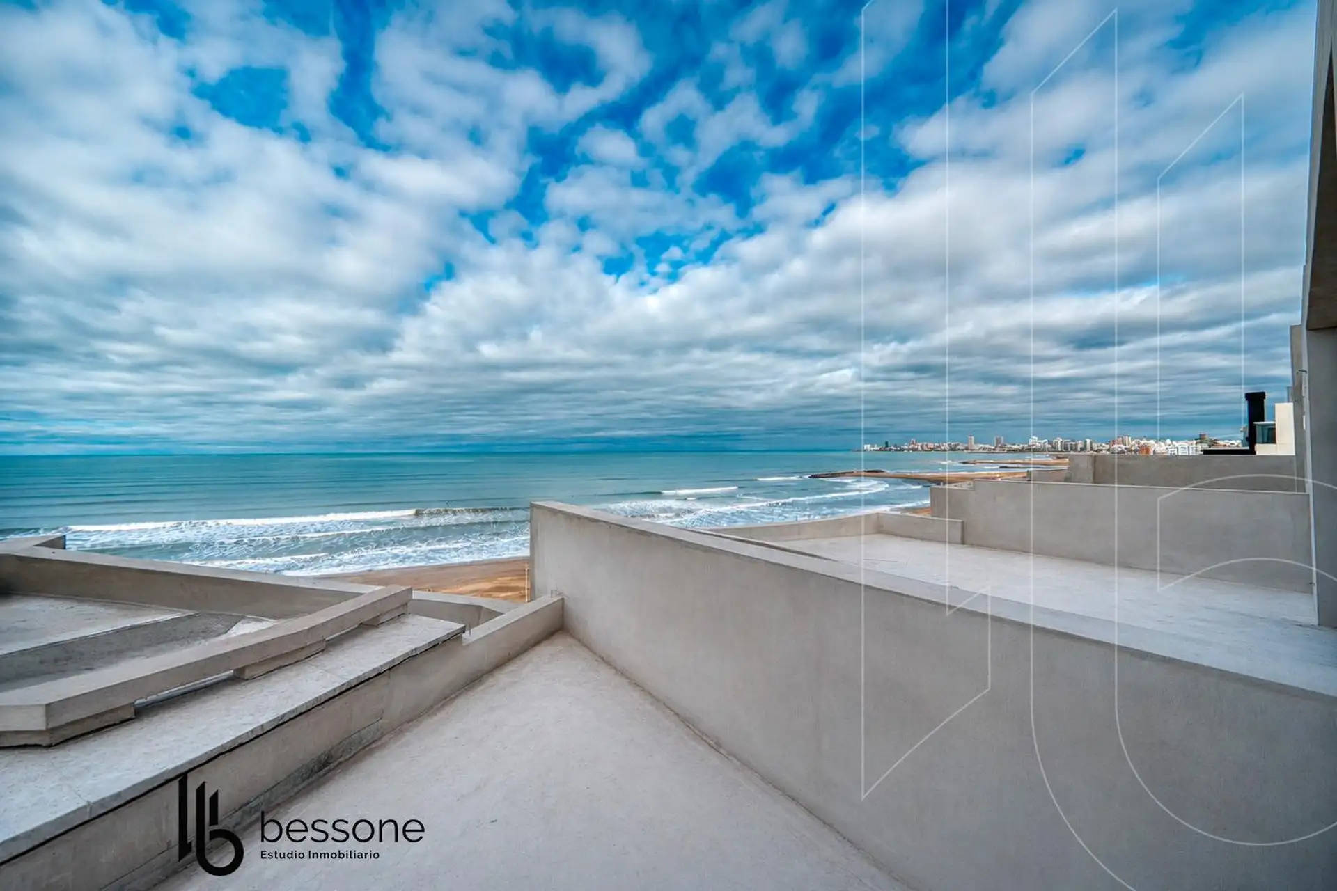 Depto 3 amb, 83m² con vistas al mar y ascensor — Constitución
