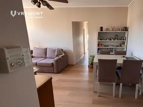 Departamento de 3 ambientes en venta en Caballito piso alto y reciclado