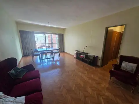 Avenida Rivadavia 6300