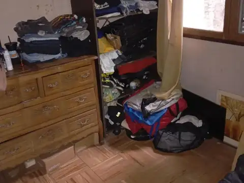 Casa 3 ambientes con 1 baño