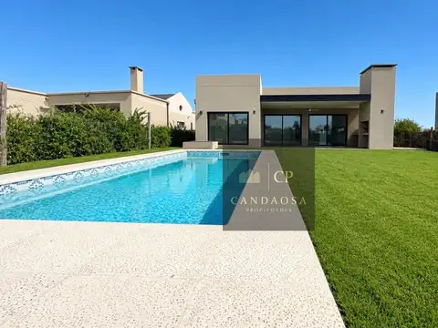 CASAS PREMIUM PILAR DEL ESTE