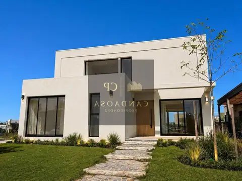 CASAS PREMIUM PILAR DEL ESTE